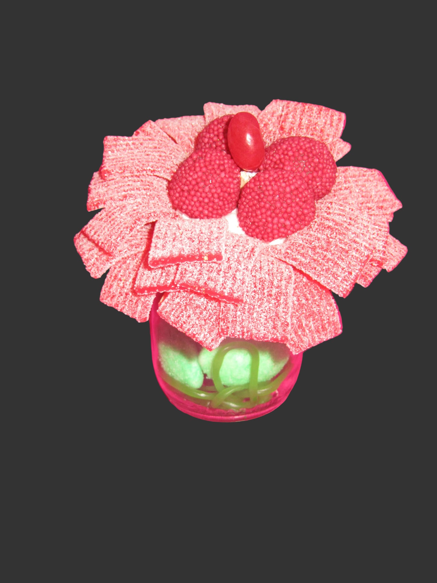 Petites fleurs  individuelles dans son pot